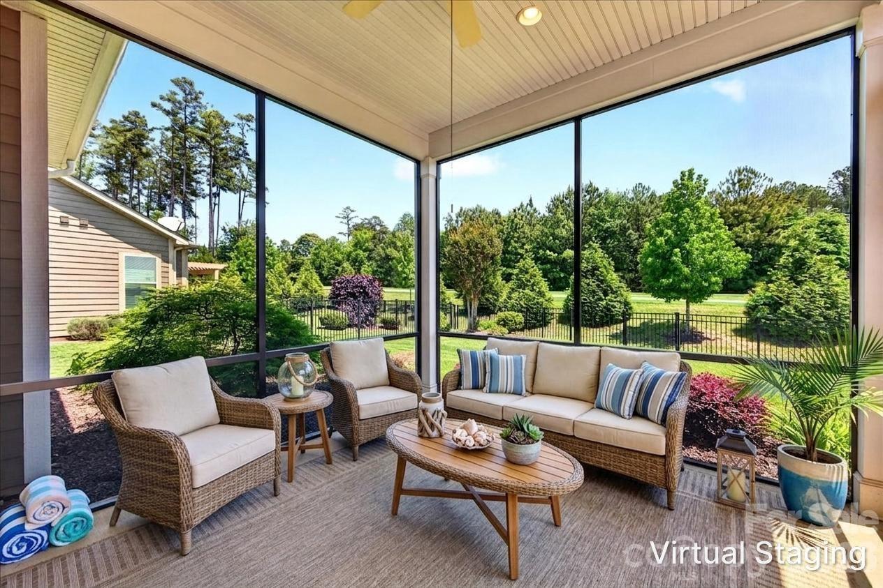 Outdoor Living - Screen-In Patio - 249 Stone Mountain Way, Denver