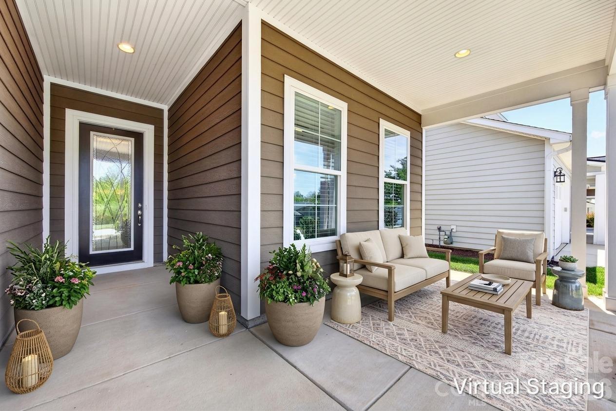 Spacious and Inviting - 249 Stone Mountain Way, Denver