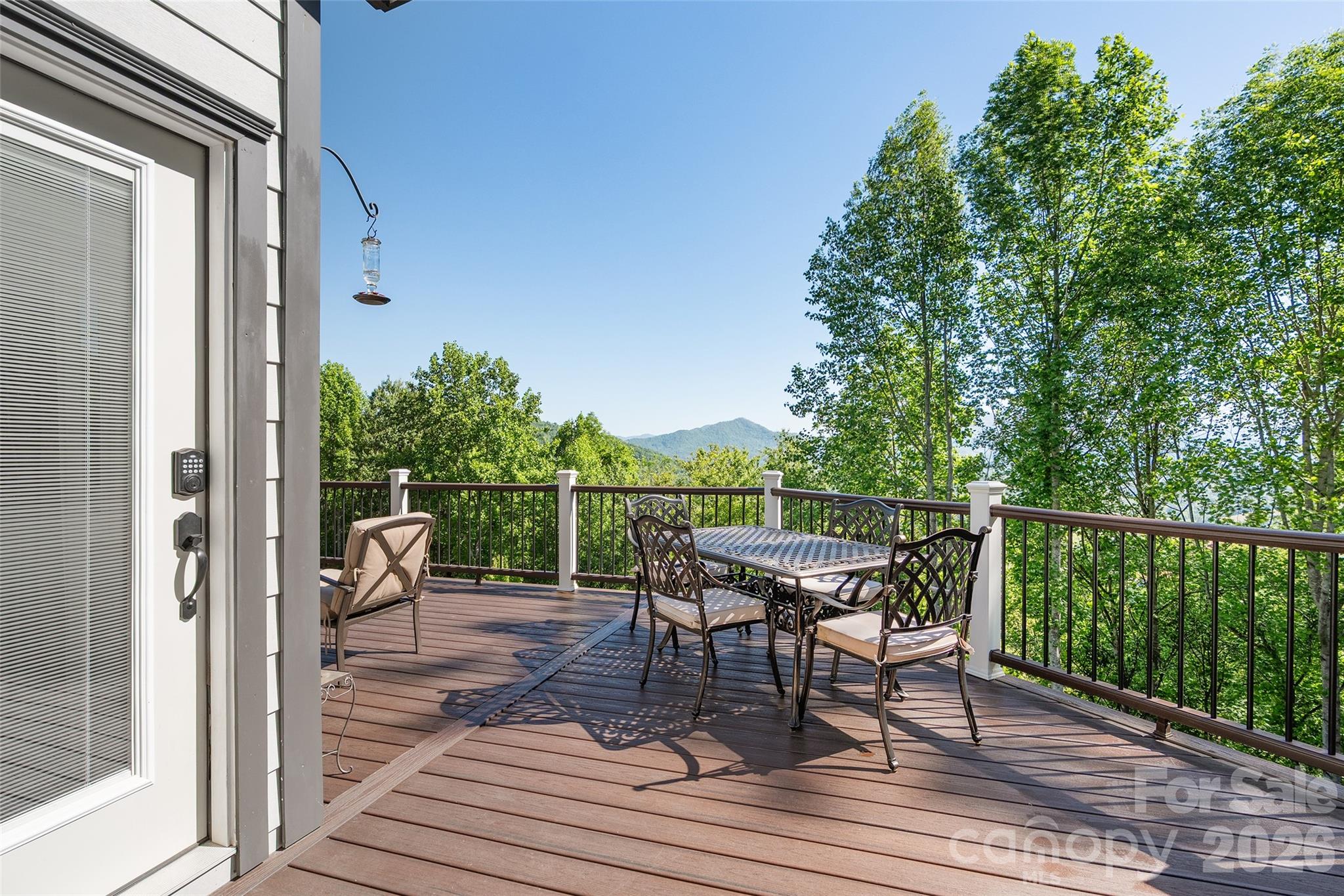Views galore - 114 Nesting Ridge, Waynesville