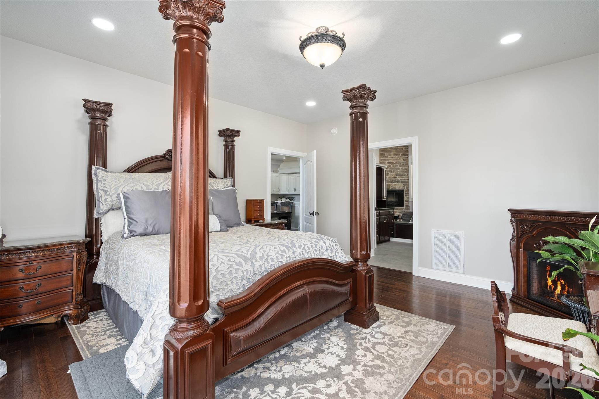 Primary bedroom - 114 Nesting Ridge, Waynesville