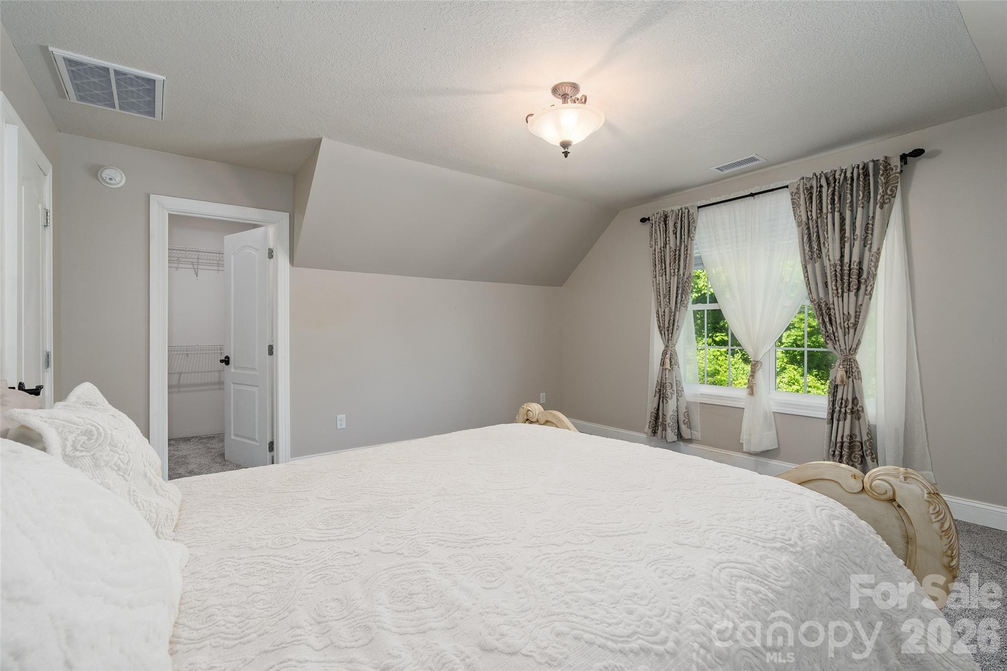 Upstairs bedroom - 114 Nesting Ridge, Waynesville