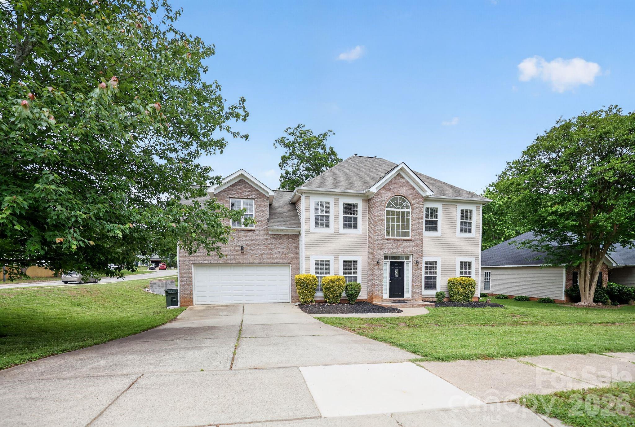 Single Family Residence at 1601 Sumpter Lane, Monroe, photo 2 of 35