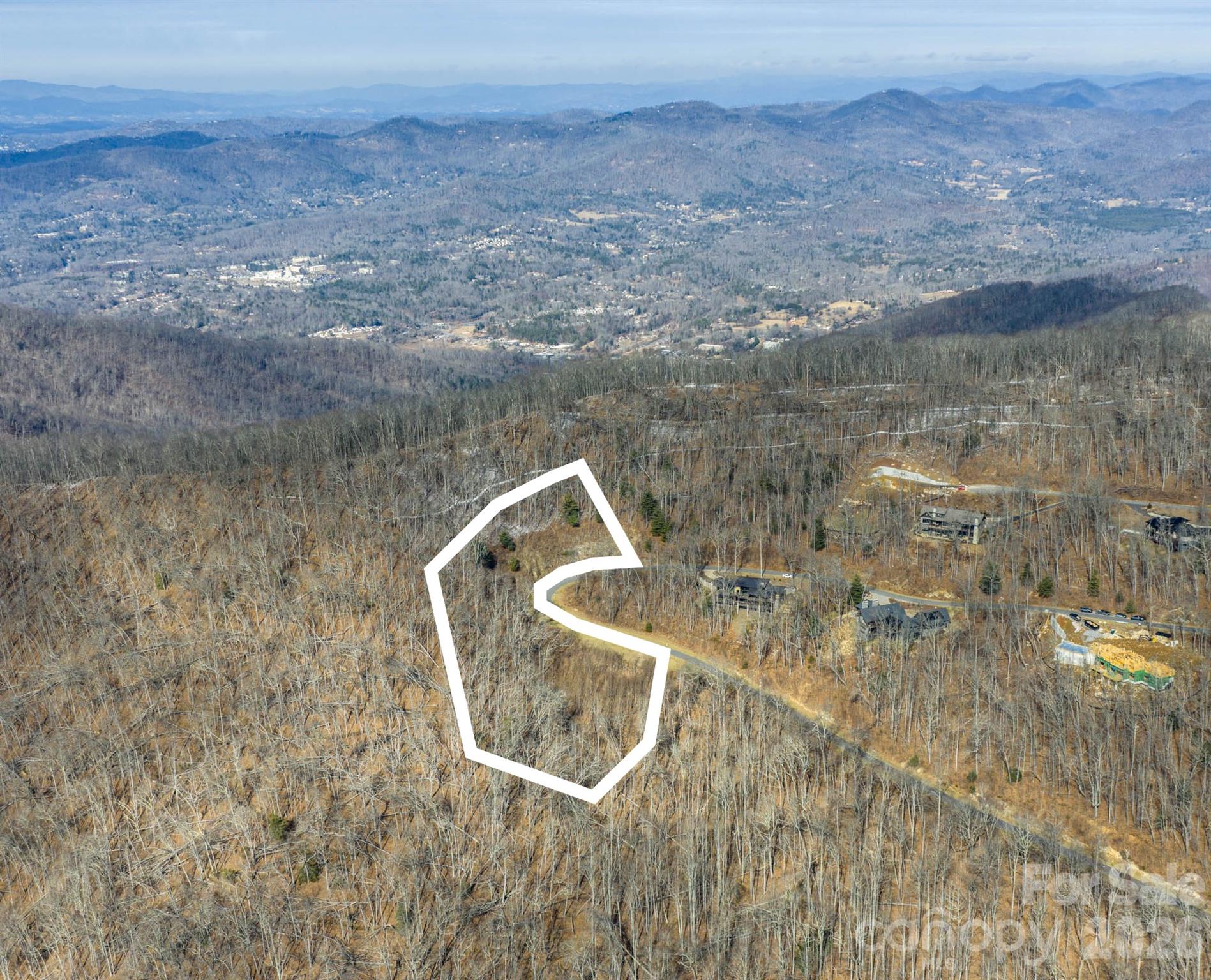 Rough property boundary overlay of your estate 5.22+/- Acre estate lot in Clifftop Estates. - 9998 Southcliff Parkway, Fairview