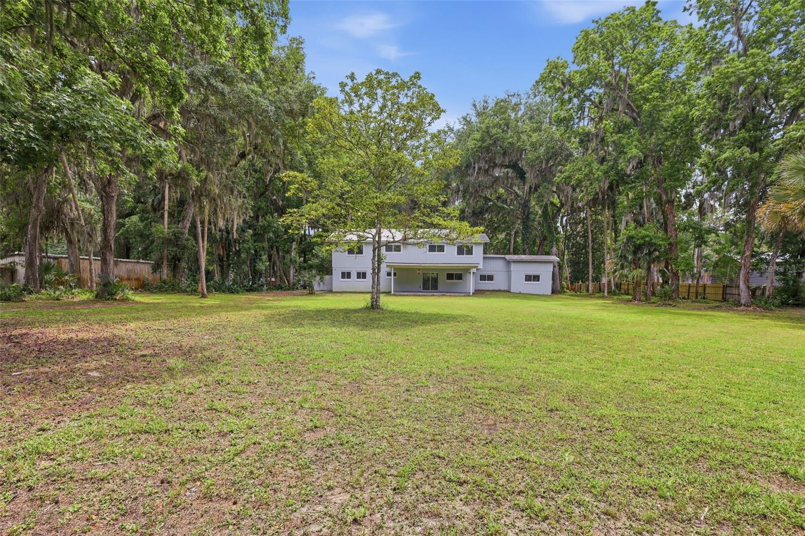 Single Family Residence at 555 WILDWOOD DR, NEW SMYRNA BEACH, photo 2 of 51