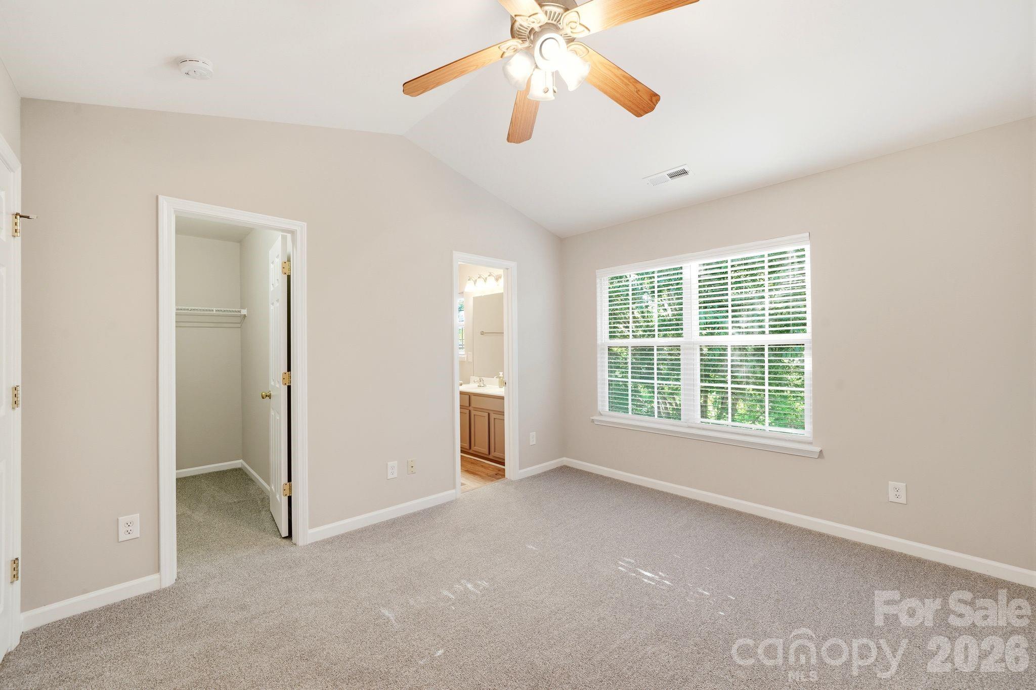 Townhouse at 687 Rock Lake Glen, Fort Mill, photo 23 of 37