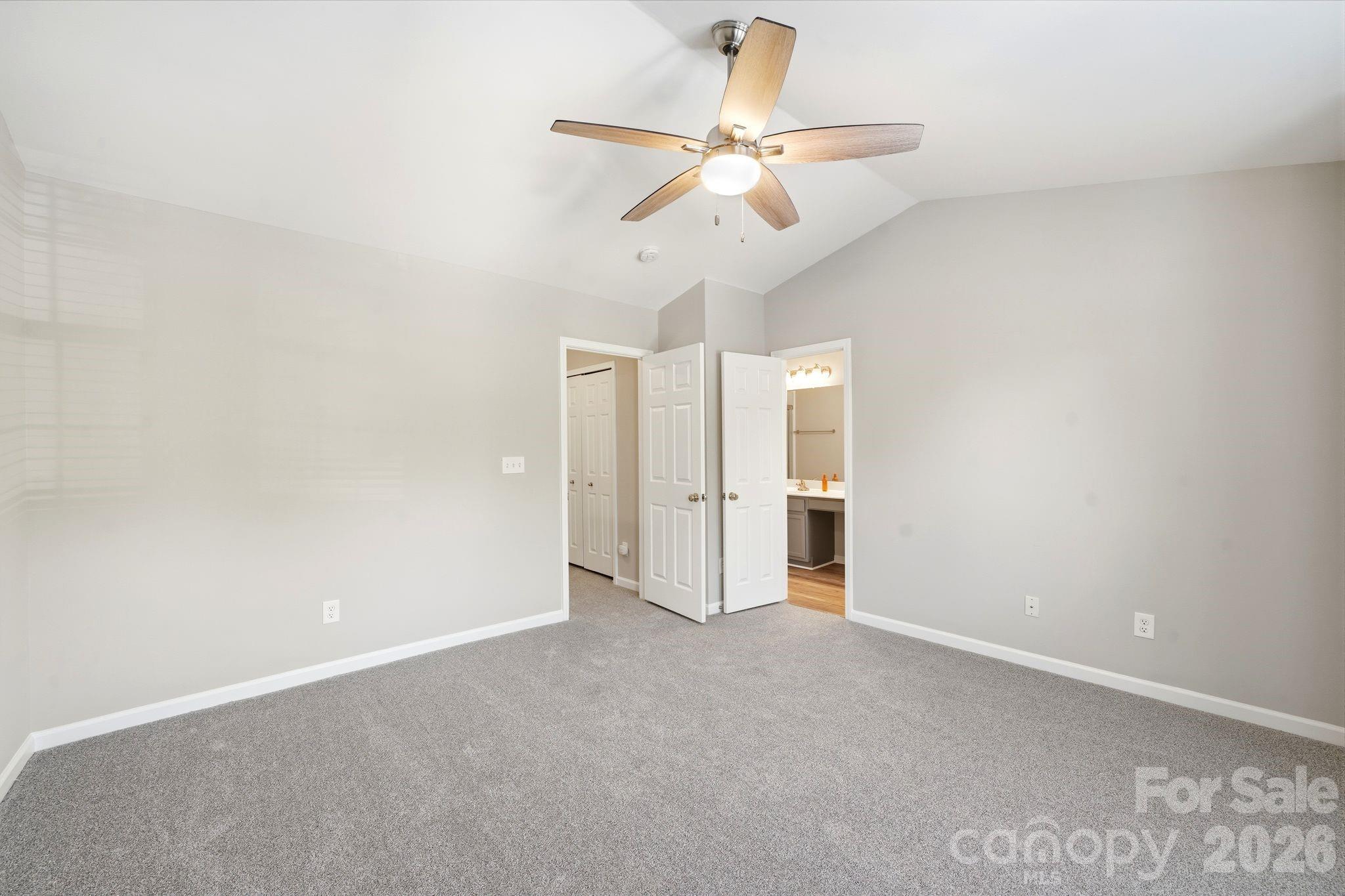 Townhouse at 687 Rock Lake Glen, Fort Mill, photo 29 of 37