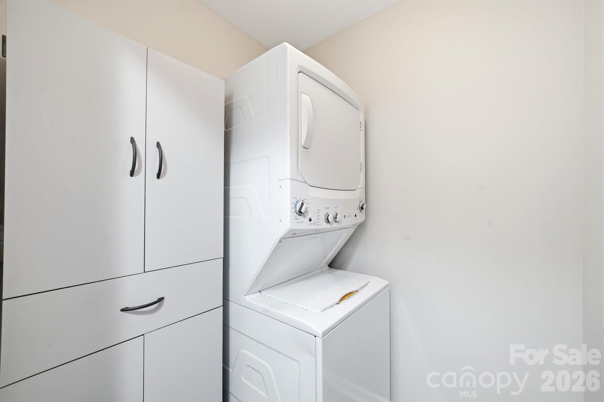 Laundry room on main level - 687 Rock Lake Glen, Fort Mill