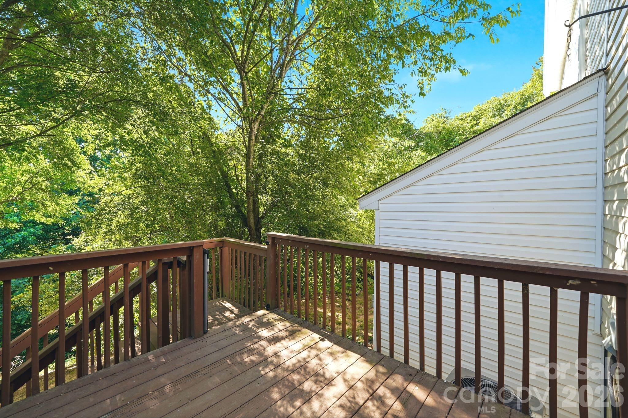 Townhouse at 687 Rock Lake Glen, Fort Mill, photo 37 of 37