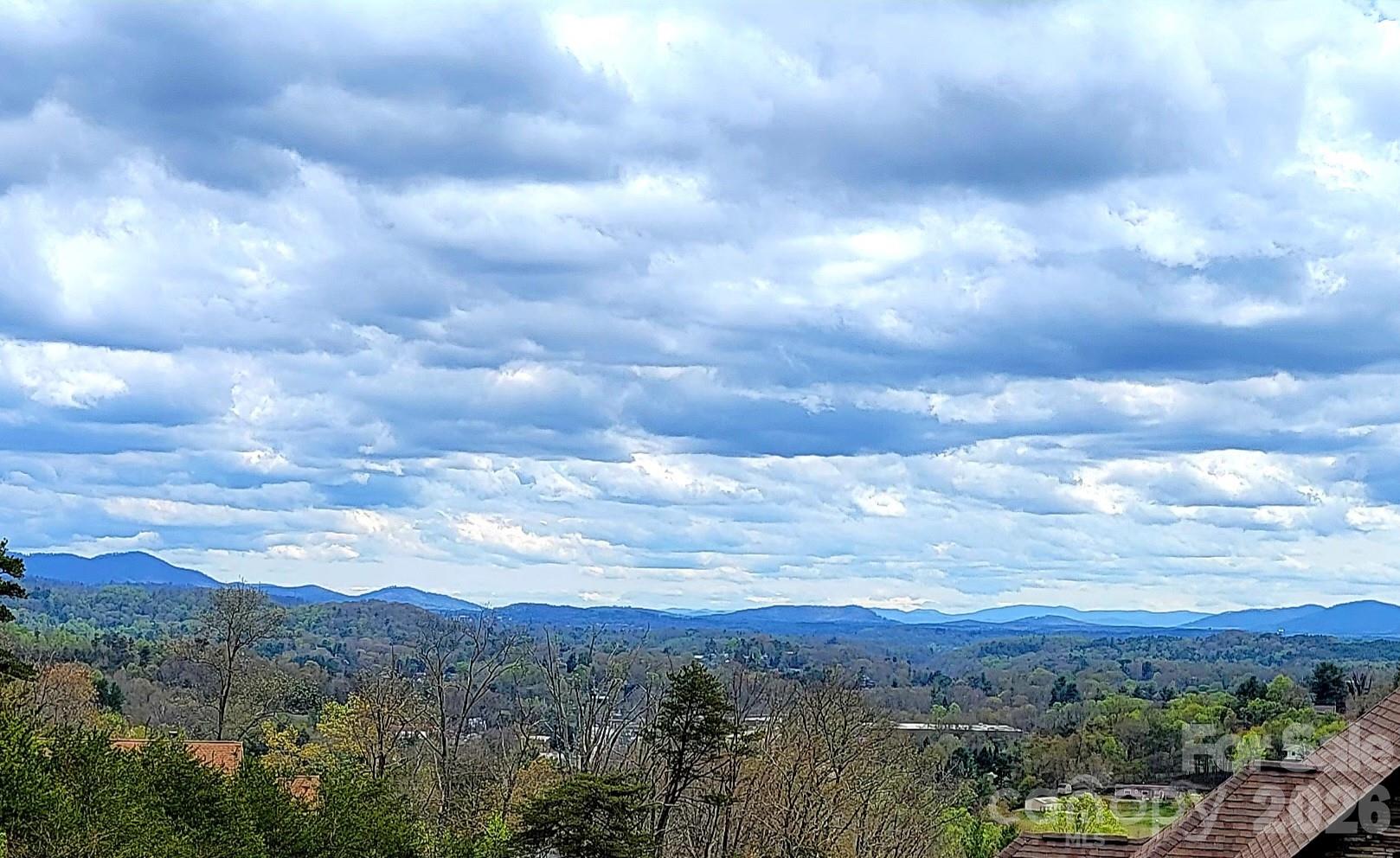 Lot at 8 English Hills Drive, Asheville, photo 4 of 25