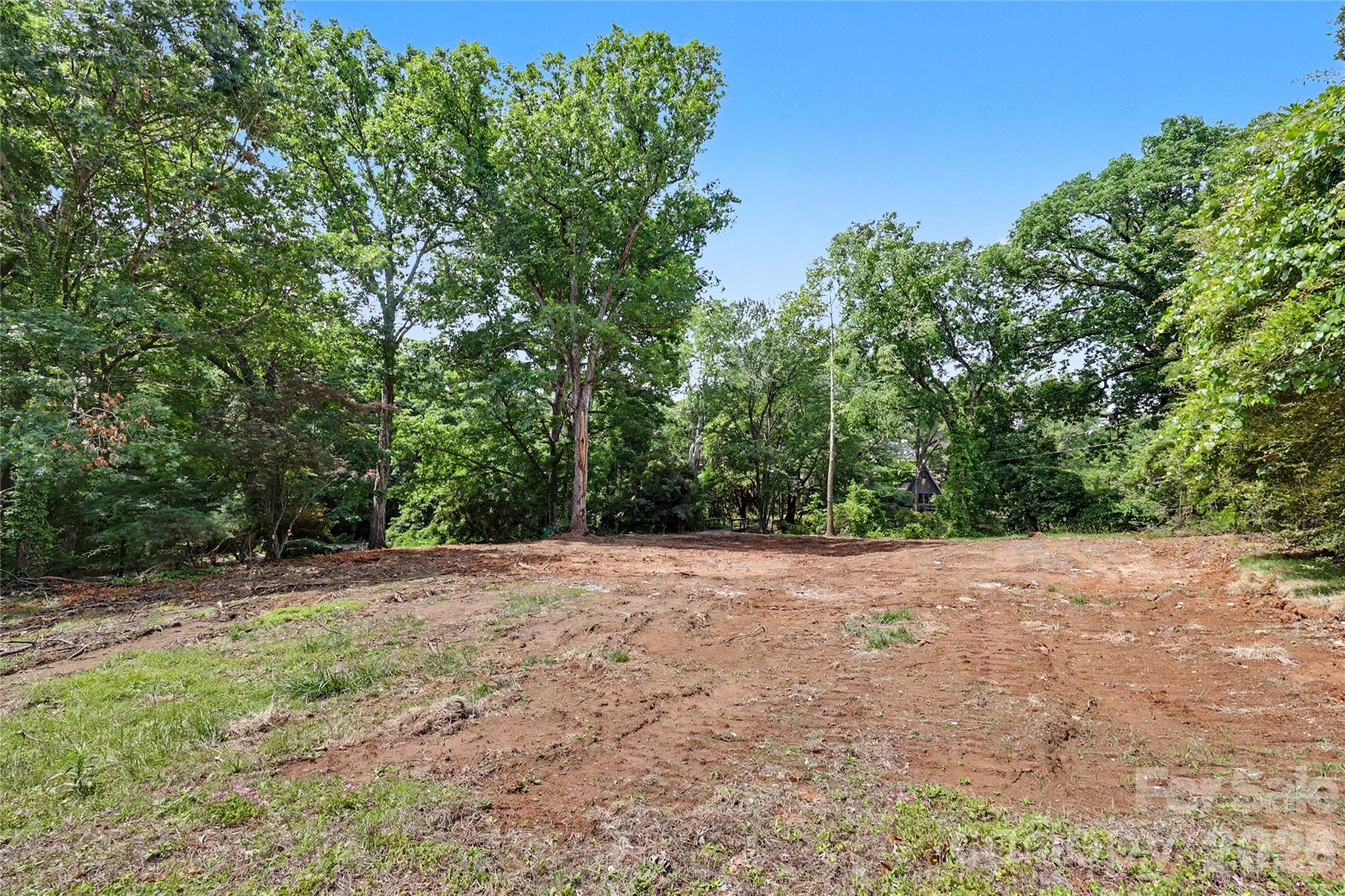 Lot at 6510 Sharon Hills Road, Charlotte, photo 3 of 25