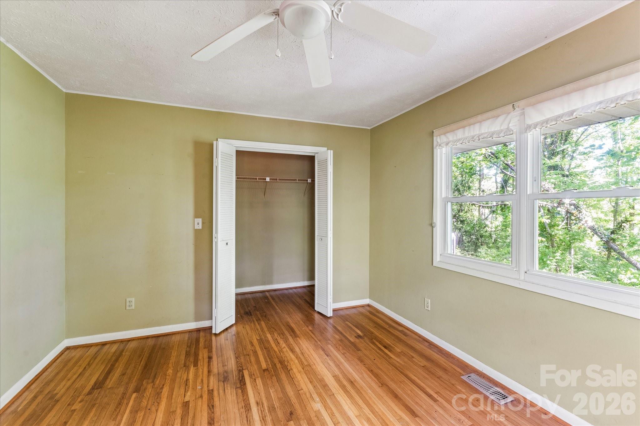 Single Family Residence at 147 Barberry Heights Drive, Brevard, photo 4 of 35