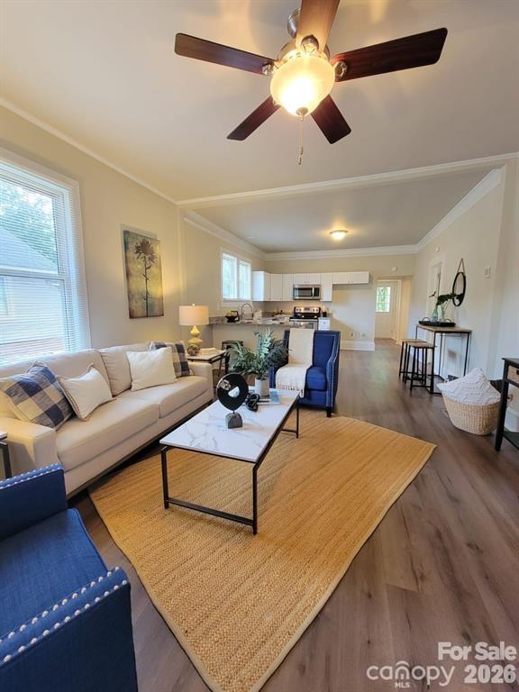 Single Family Residence at 518 Milton L Taylor Street, Kannapolis, photo 7 of 20
