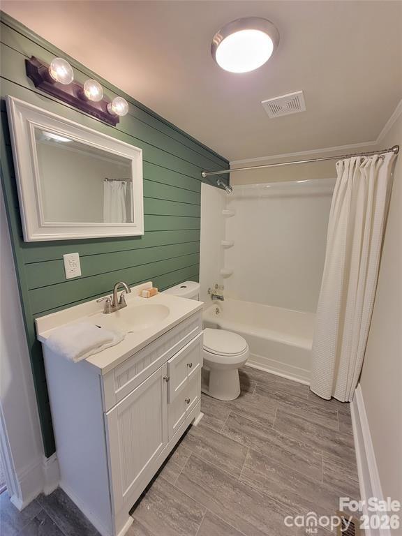 Single Family Residence at 518 Milton L Taylor Street, Kannapolis, photo 13 of 20