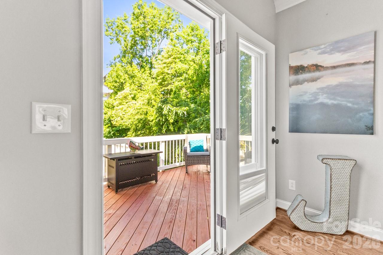 Townhouse at 14509 Greenpoint Lane, Huntersville, photo 12 of 41