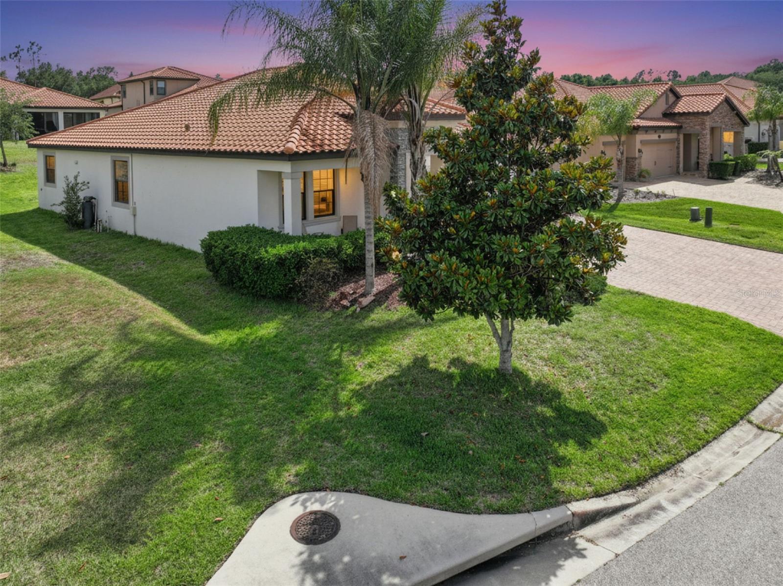 Single Family Residence at 1734 VIA LAGO DR, LAKELAND, photo 5 of 55