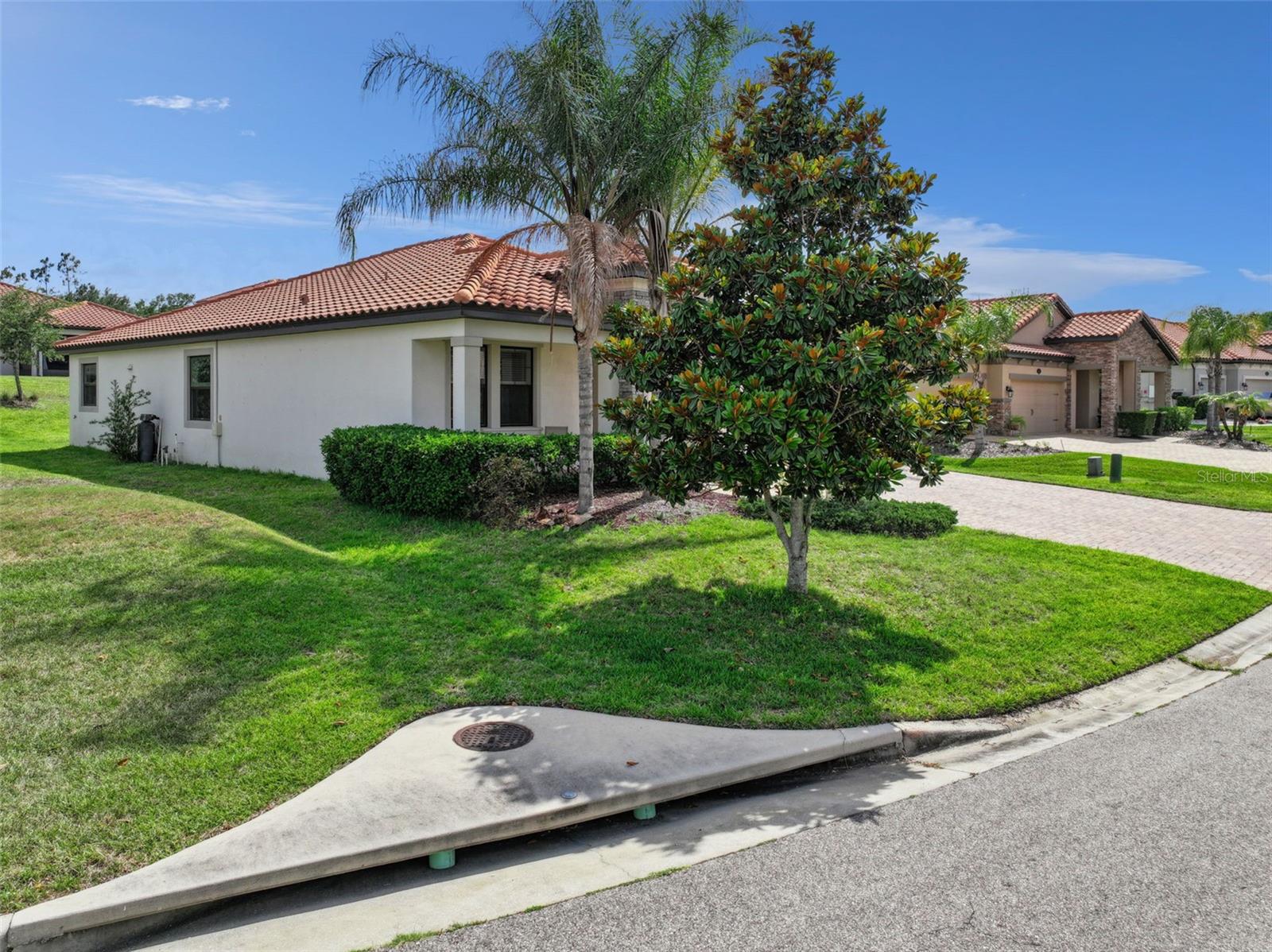 Single Family Residence at 1734 VIA LAGO DR, LAKELAND, photo 6 of 55