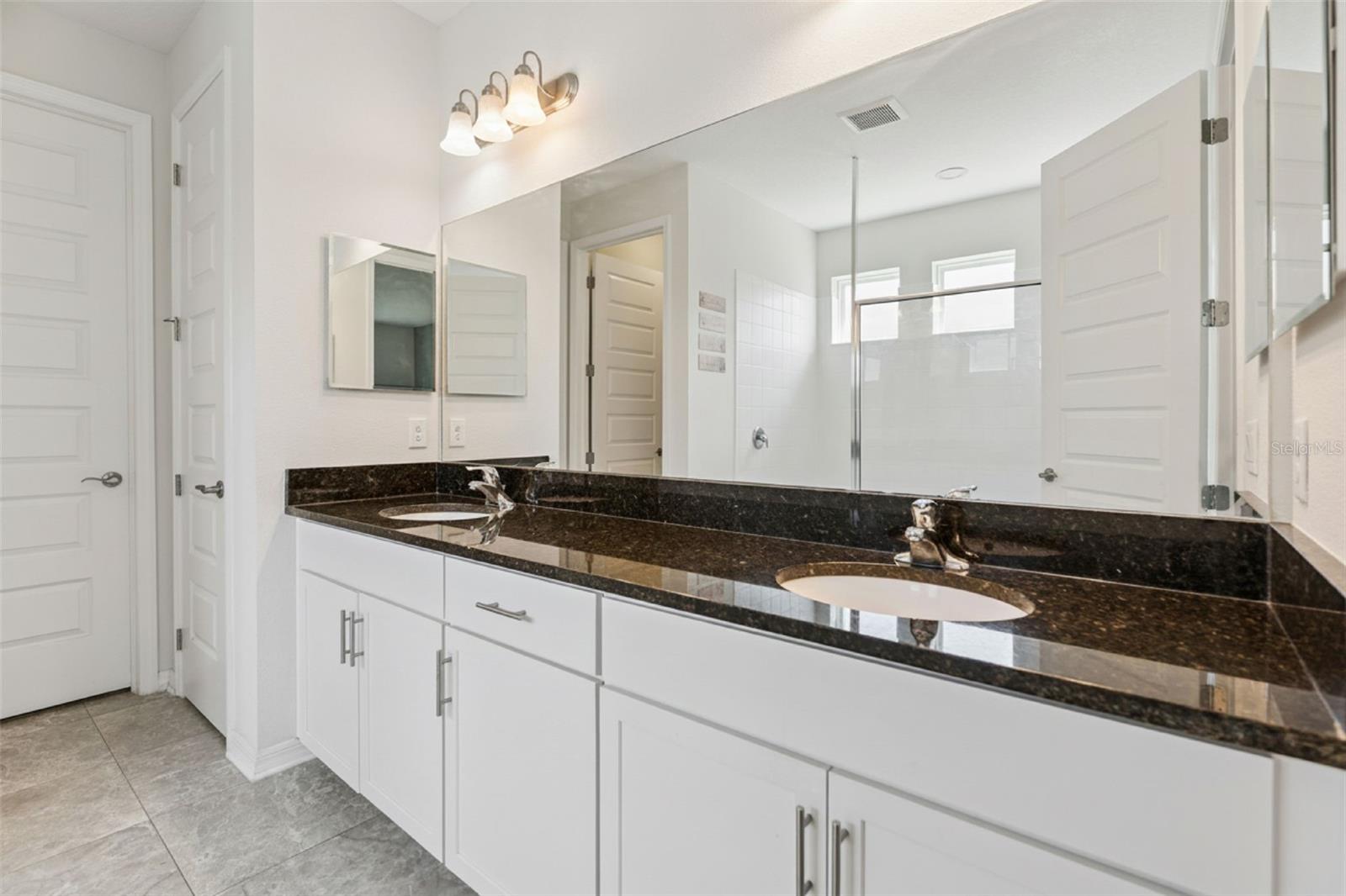 Single Family Residence at 1734 VIA LAGO DR, LAKELAND, photo 20 of 55