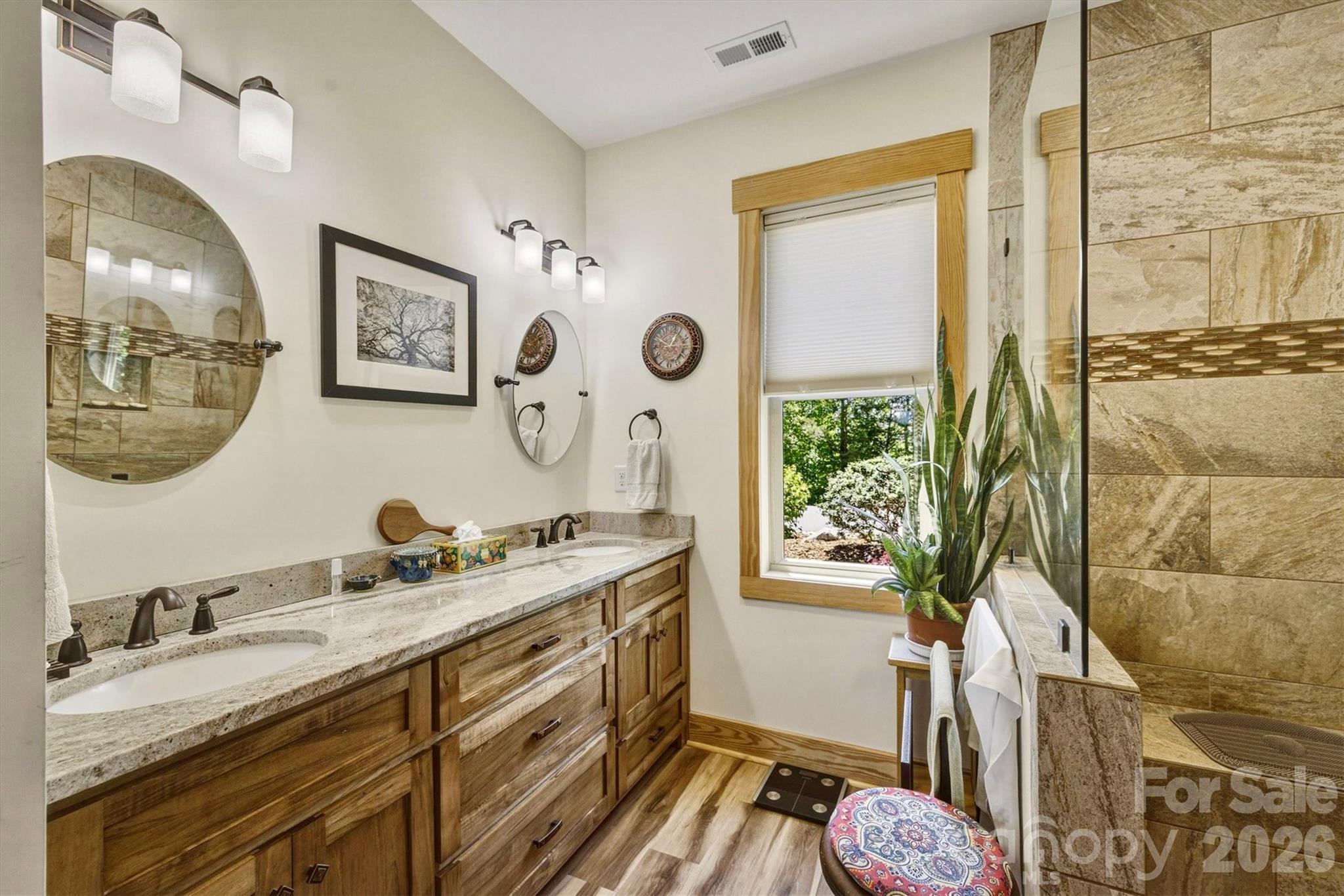 Single Family Residence at 5564 Table View Lane, Lenoir, photo 20 of 48
