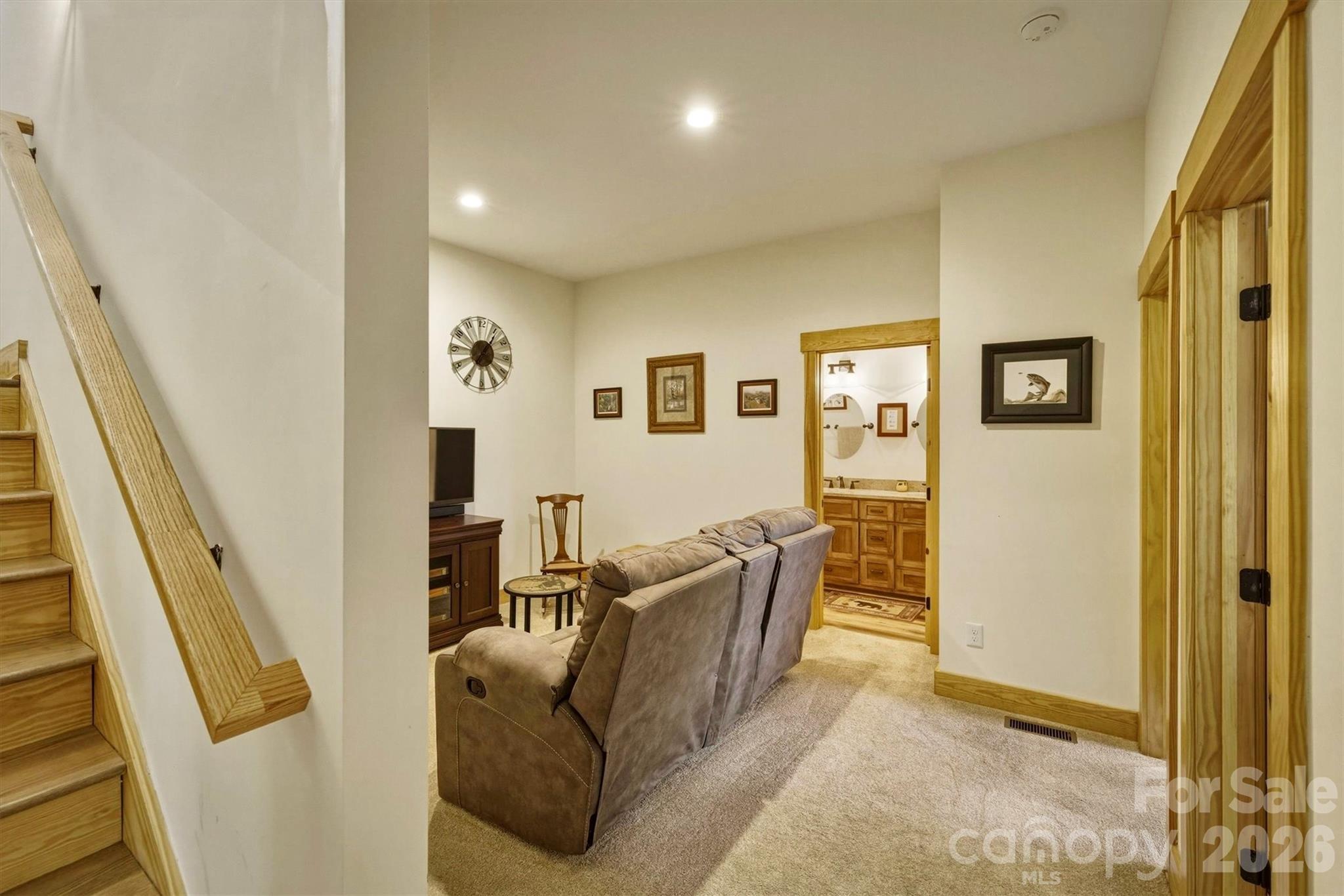 Single Family Residence at 5564 Table View Lane, Lenoir, photo 21 of 48