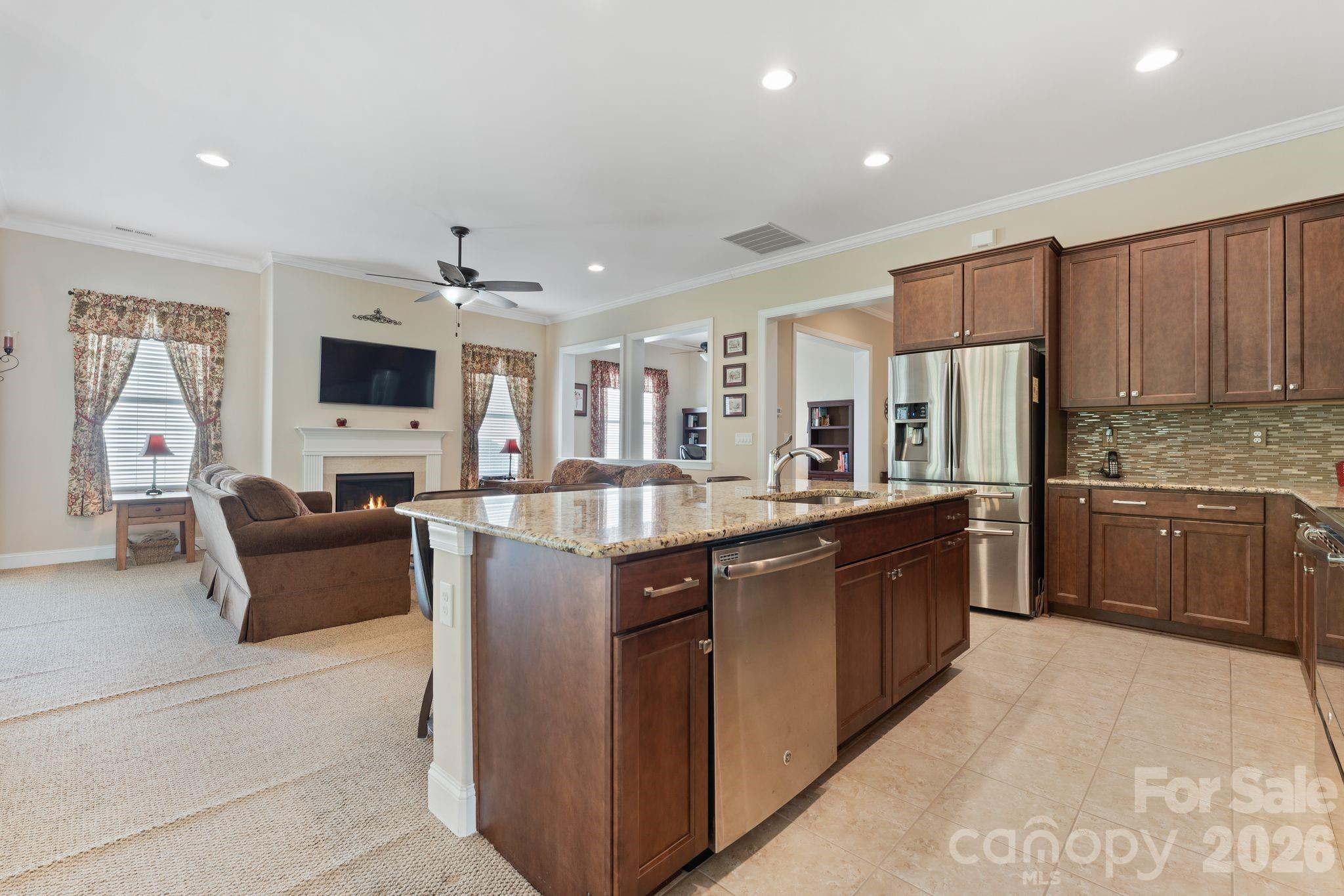 Single Family Residence at 491 Granite Lake Court, Denver, photo 8 of 40