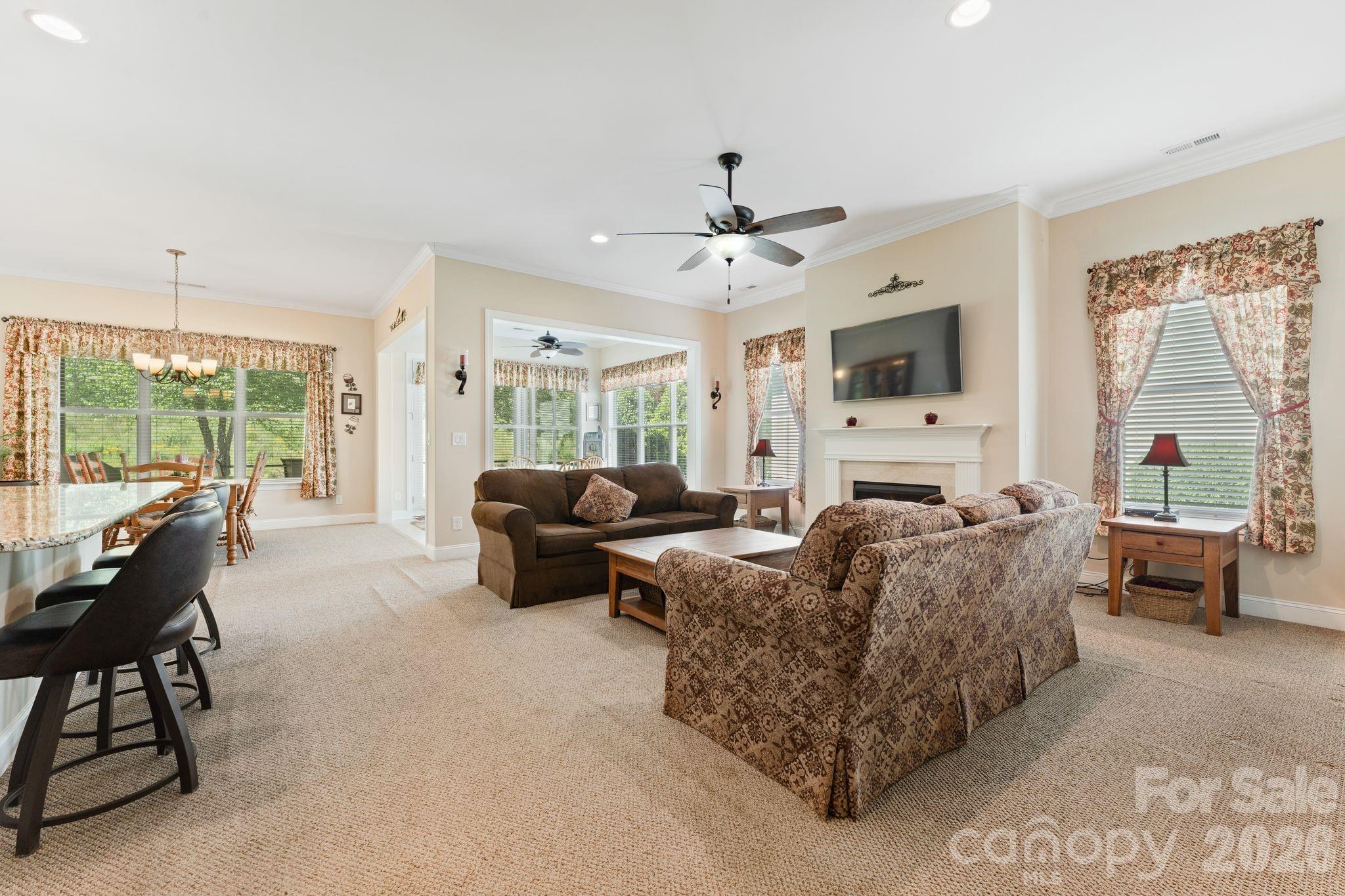 Single Family Residence at 491 Granite Lake Court, Denver, photo 15 of 40