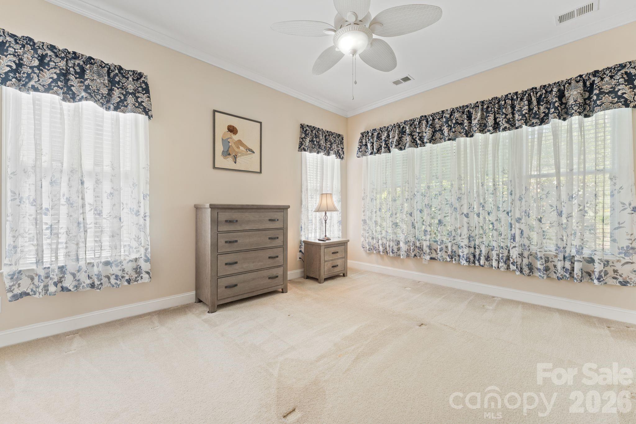 Single Family Residence at 491 Granite Lake Court, Denver, photo 24 of 40