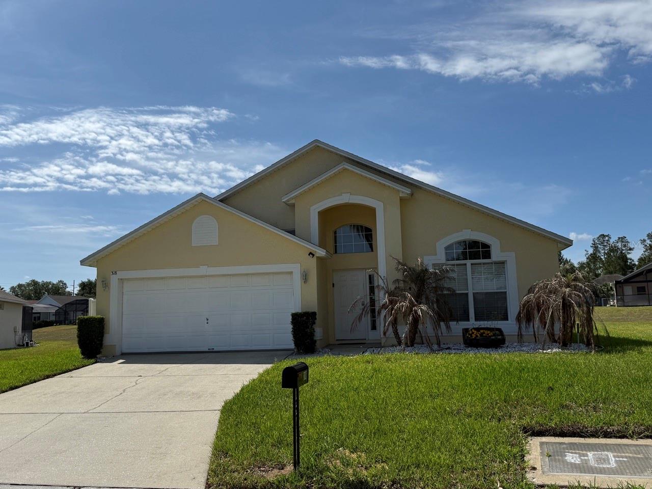 Single Family Residence at 318 LANGHAM DR, DAVENPORT