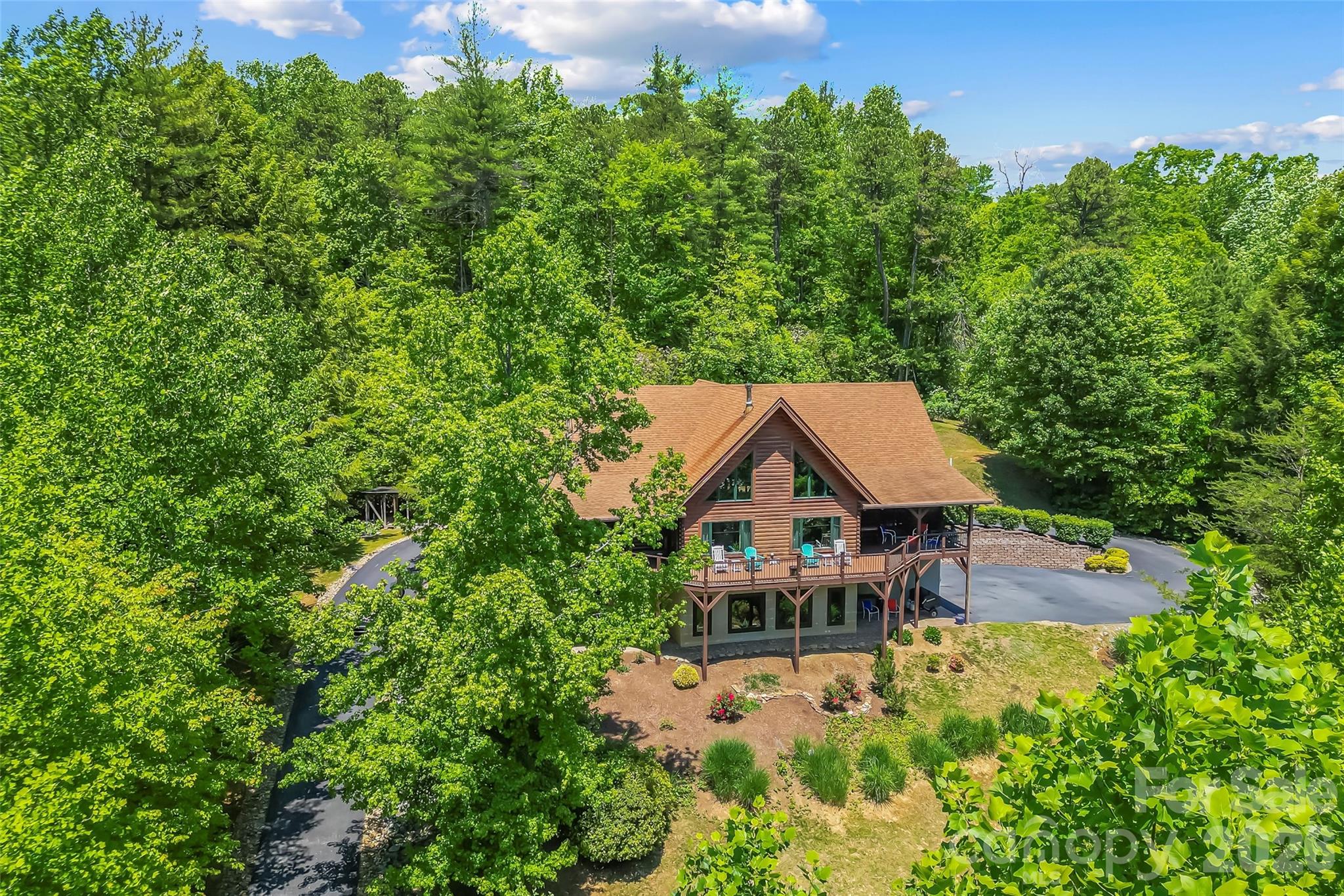 Single Family Residence at 482 Gap Creek Road, Zirconia