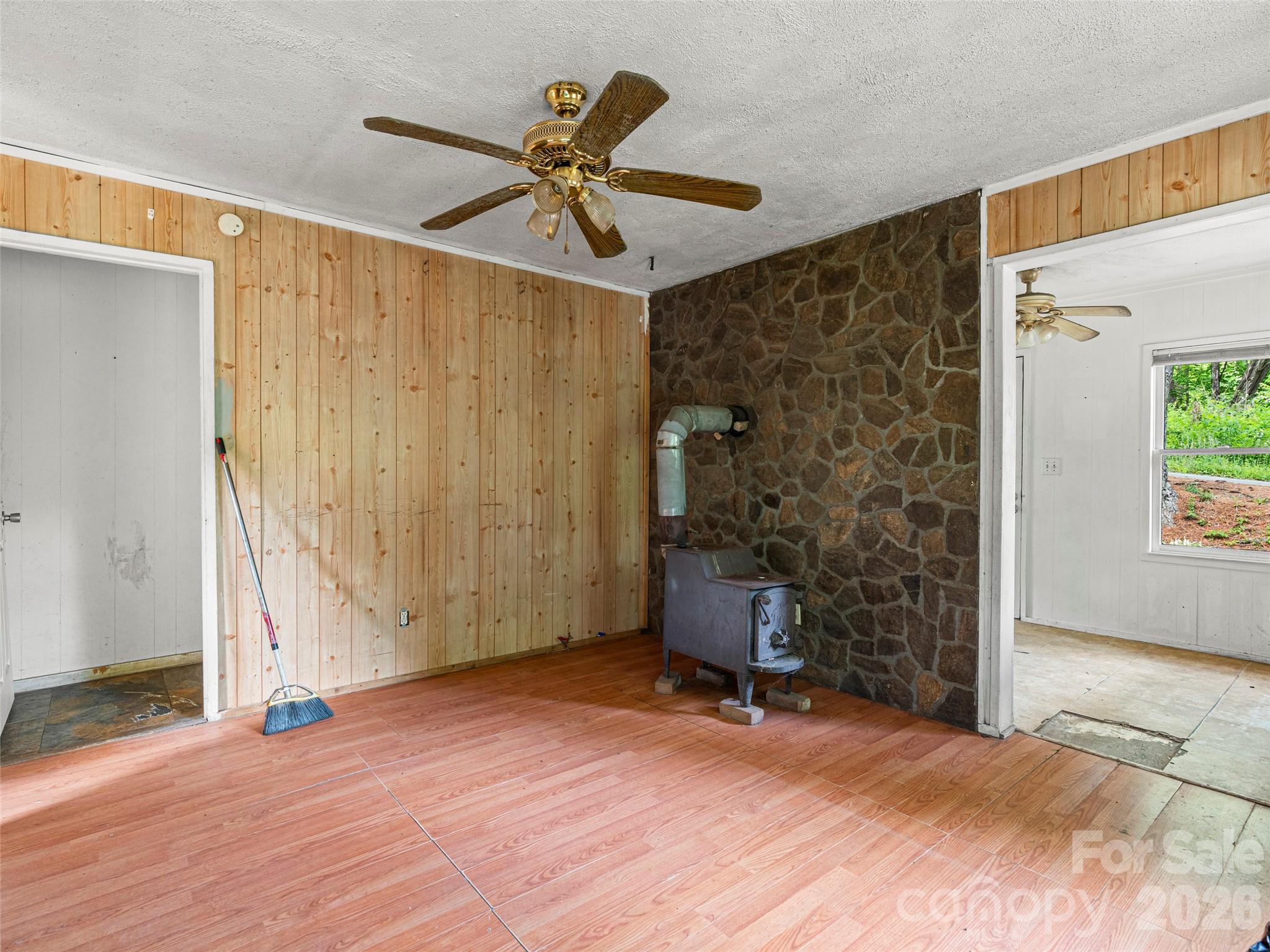 Single Family Residence at 1669 Fisher Creek Road, Sylva, photo 6 of 25