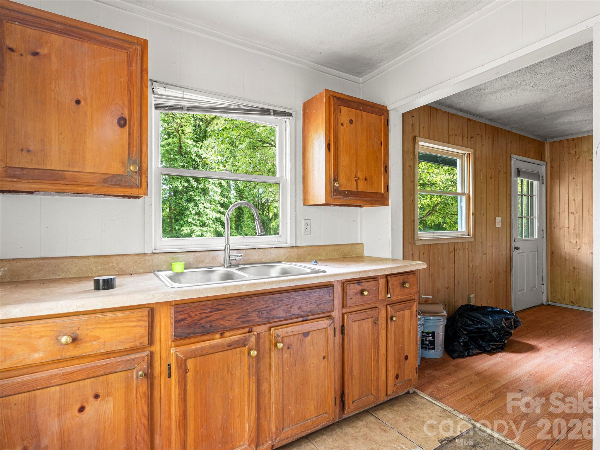 Single Family Residence at 1669 Fisher Creek Road, Sylva, photo 9 of 25
