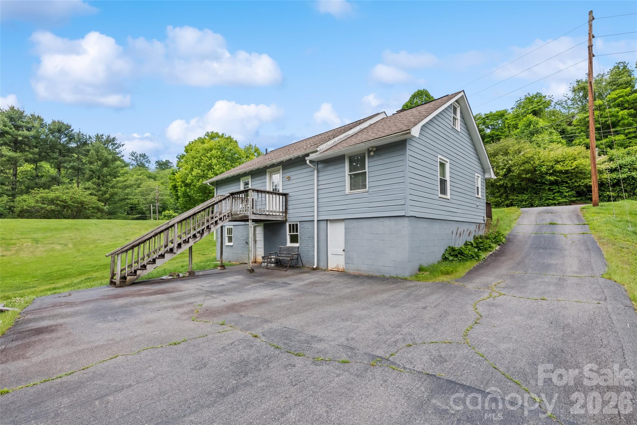 Single Family Residence at 48 Medford Avenue, Waynesville, photo 16 of 17