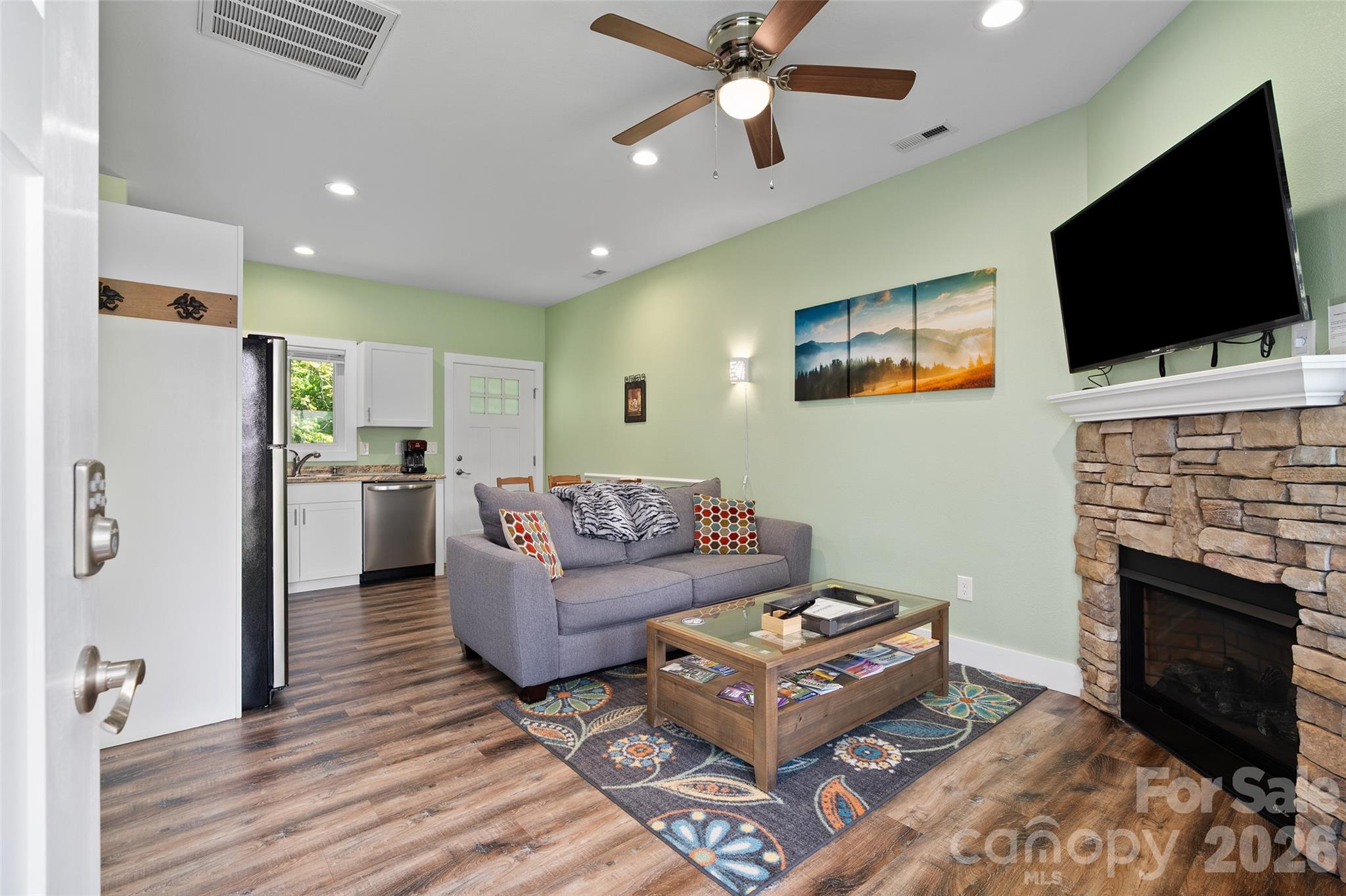 Rentals/Guest Quarters Living area (2 units) - 142 Country Club Drive, Waynesville