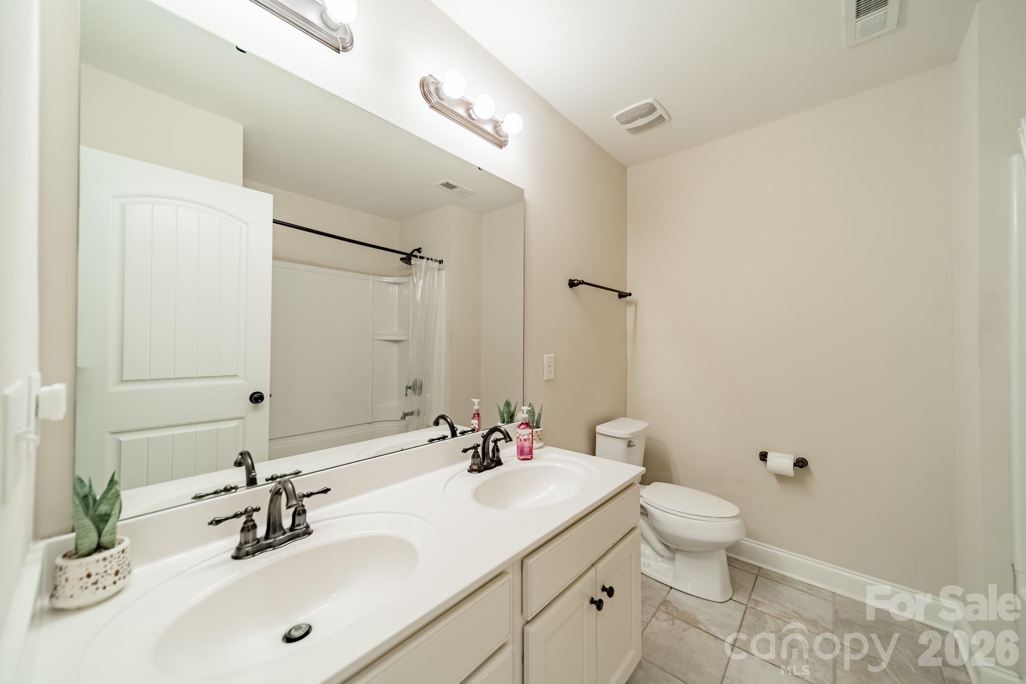 Single Family Residence at 512 Stillwater Road, Troutman, photo 26 of 44