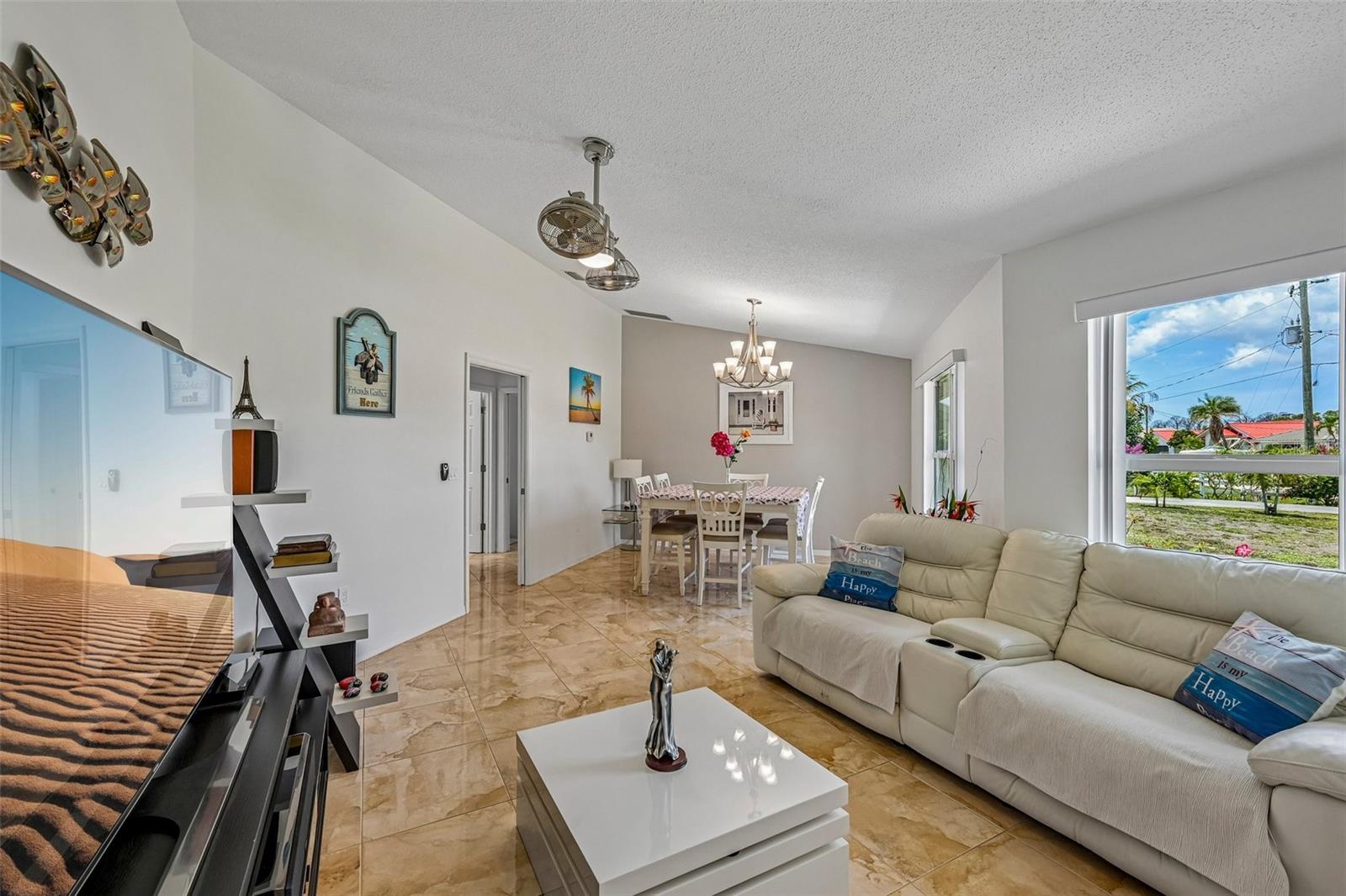 Single Family Residence at 3072 MAUCK TER, PORT CHARLOTTE, photo 8 of 63
