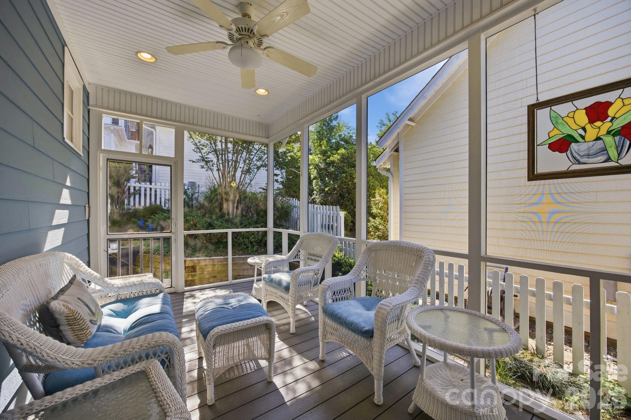 Screened Porch - 625 James Alexander Way, Davidson