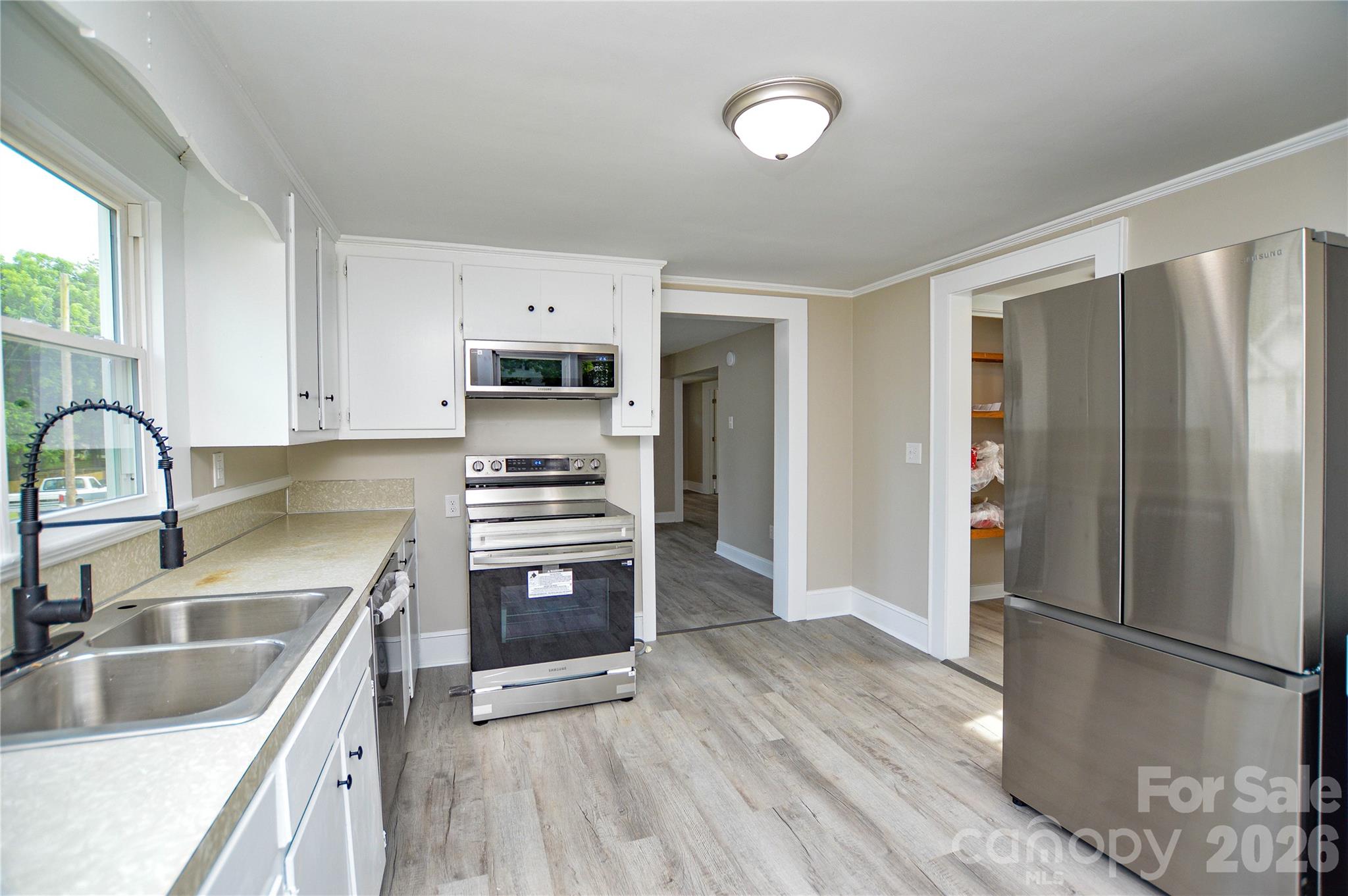 Single Family Residence at 730 W Oakwood Avenue, Albemarle, photo 14 of 26