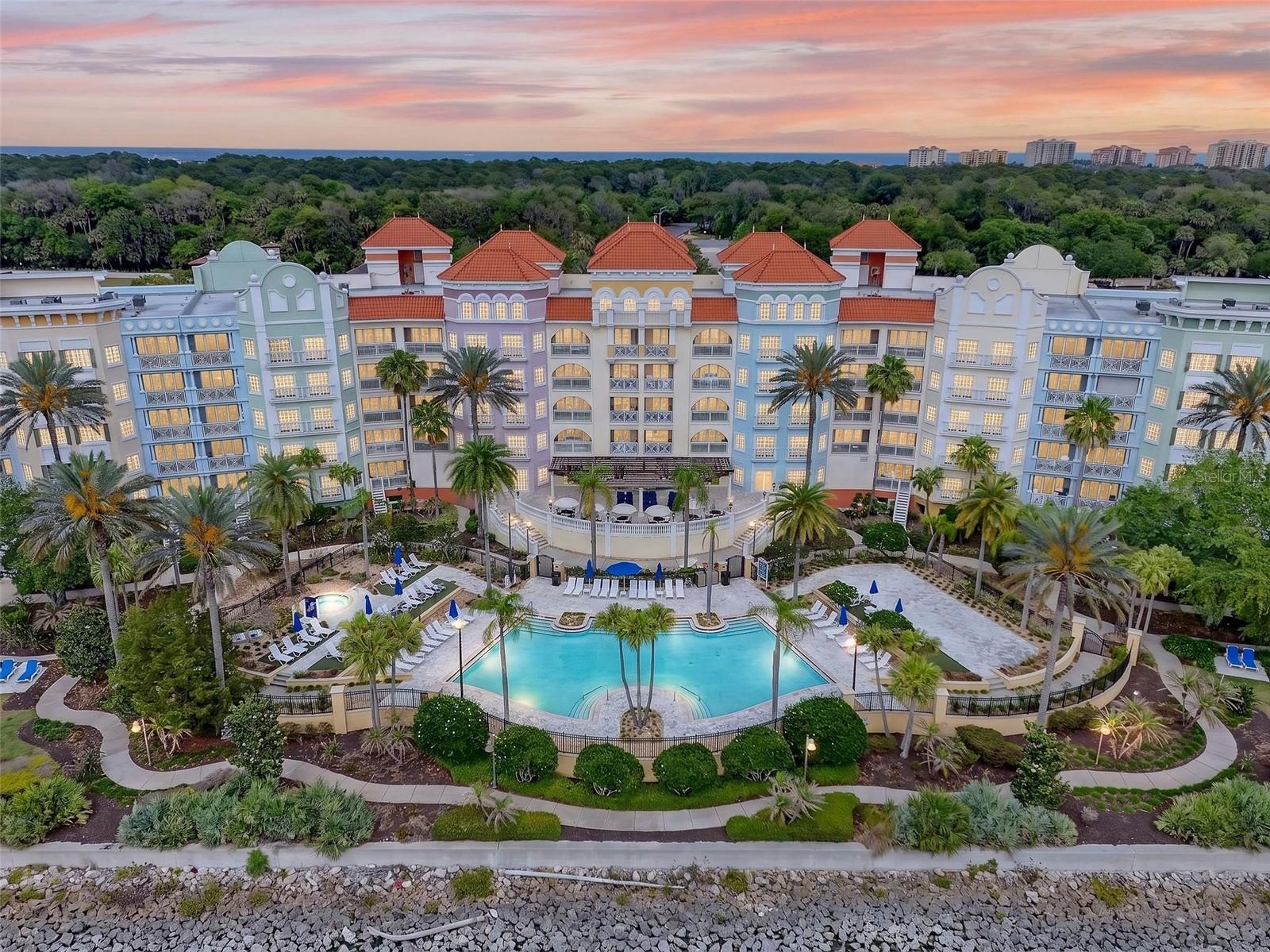 102 YACHT HARBOR DR #365