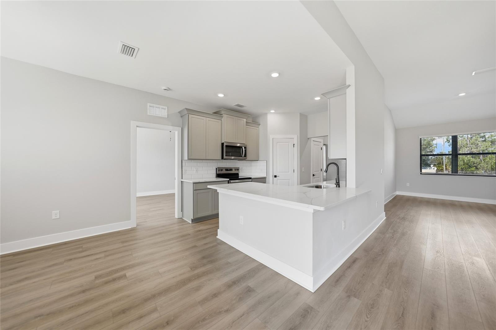 Single Family Residence at 5104 MUNHALL ST, PORT CHARLOTTE, photo 12 of 59