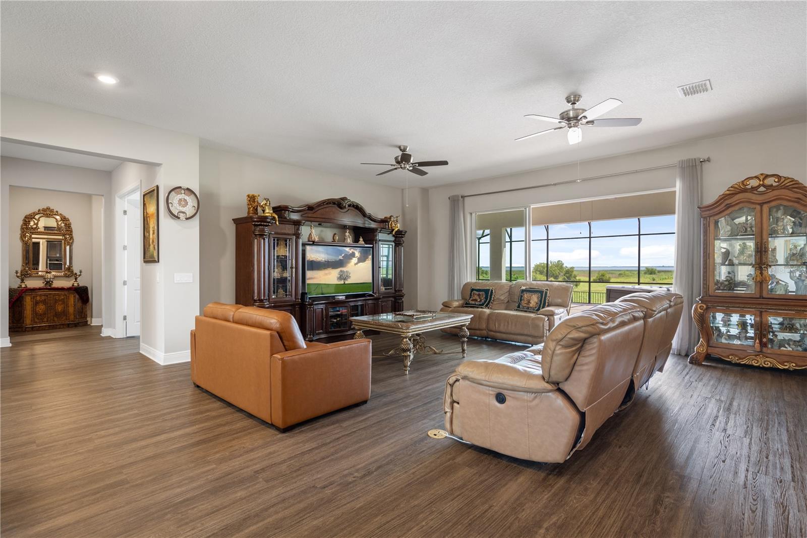 Single Family Residence at 760 WINDLASS CT, KISSIMMEE, photo 12 of 70