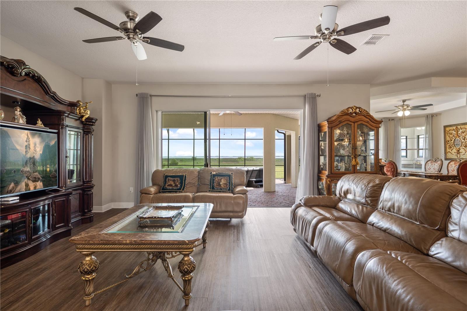 Single Family Residence at 760 WINDLASS CT, KISSIMMEE, photo 13 of 70