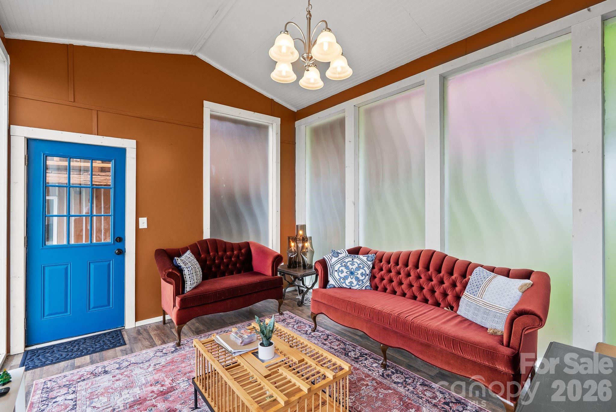 Studio - 285 Glenaire Drive, Mars Hill