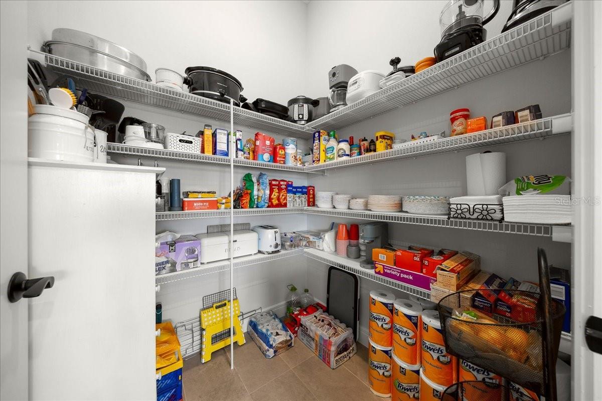 Pantry - 6015 SW 86TH CIR, OCALA
