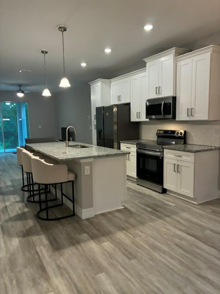 Single Family Residence at 524 E AVONDALE DR, DUNNELLON, photo 14 of 42