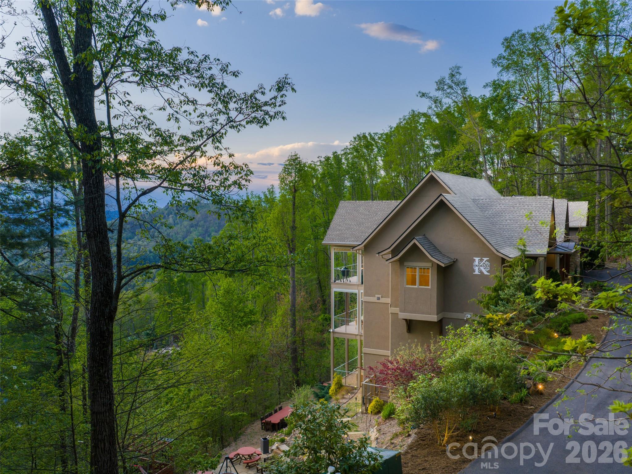 32 Timberwolf Court