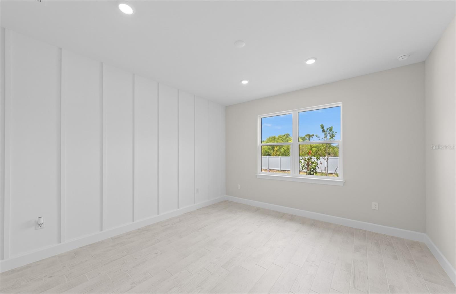 Owner's Suite - 1828 SILVER SHORES BLVD, ENGLEWOOD
