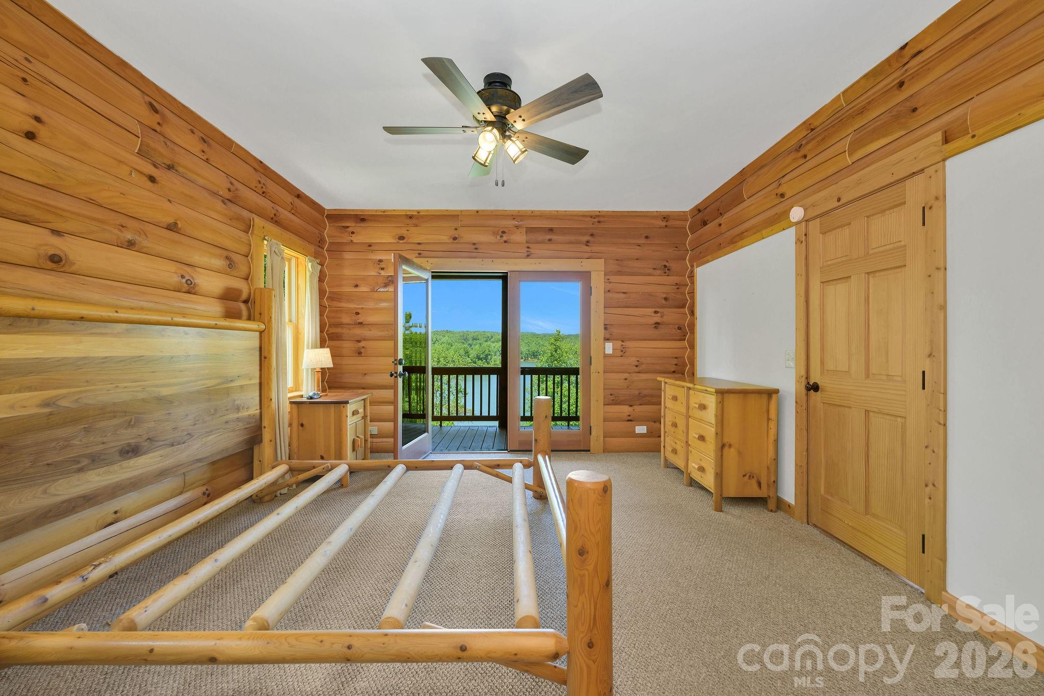 Single Family Residence at 318 Heron Point Drive, Wilkesboro, photo 25 of 44