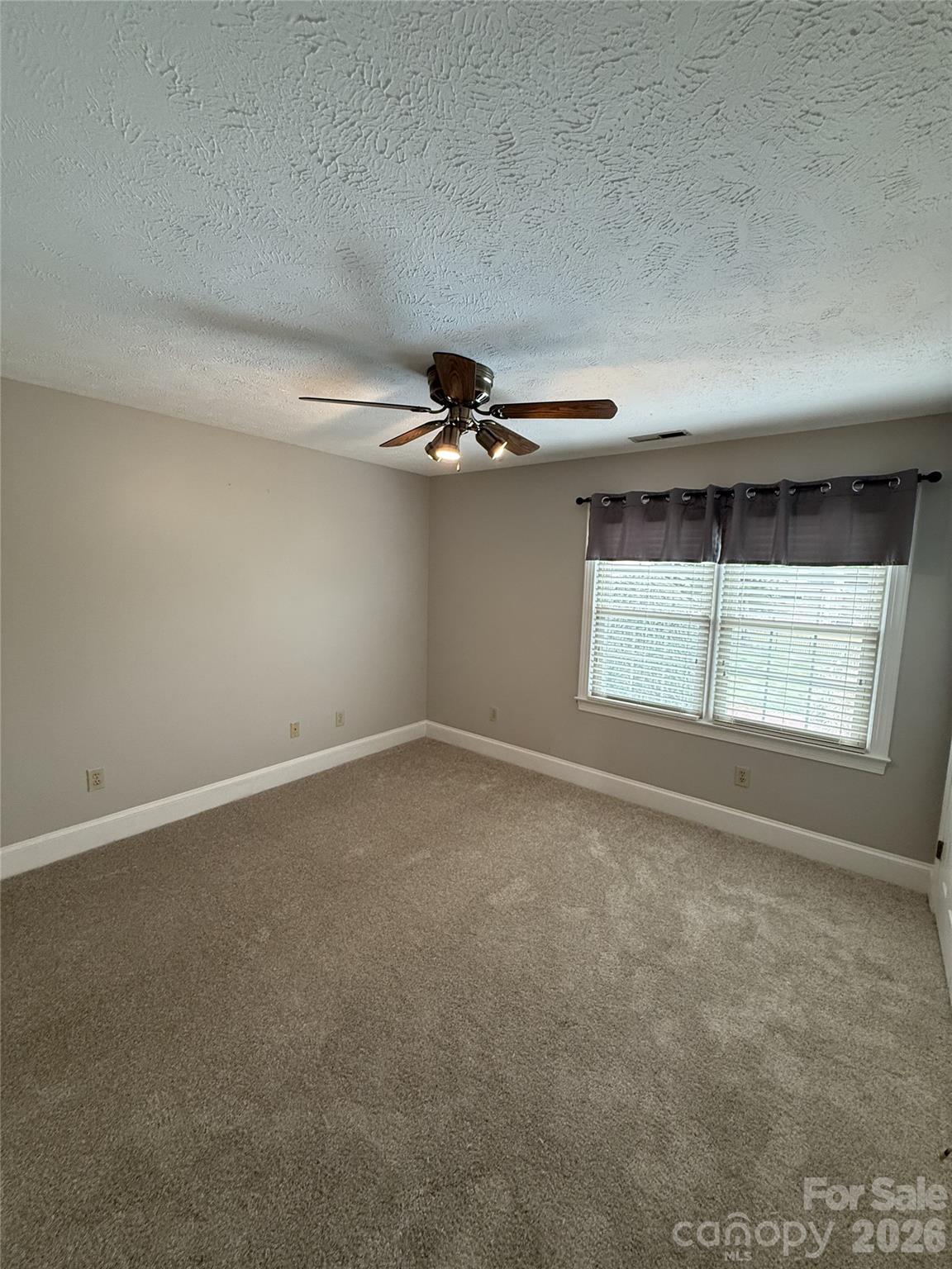 Bedroom #3 with twin windows - 8219 Deer Drive, Harrisburg