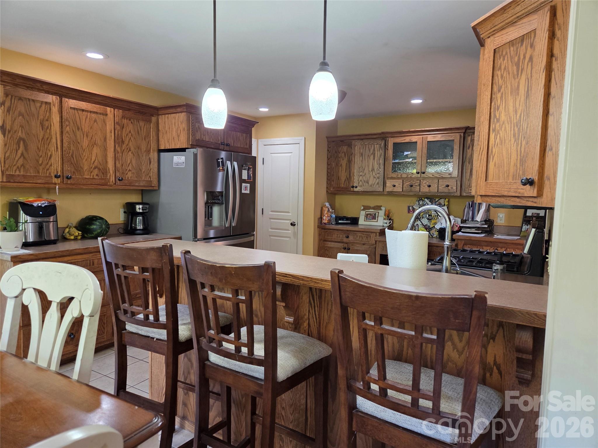kitchen - 5510 Land Harbour Drive, Granite Falls