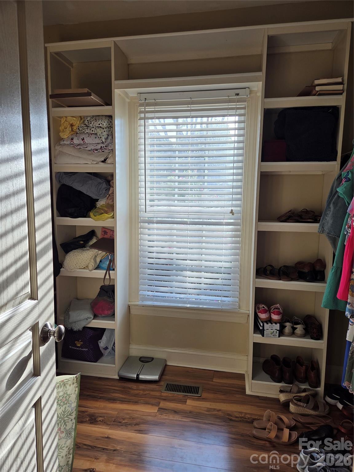 master closet - 5510 Land Harbour Drive, Granite Falls