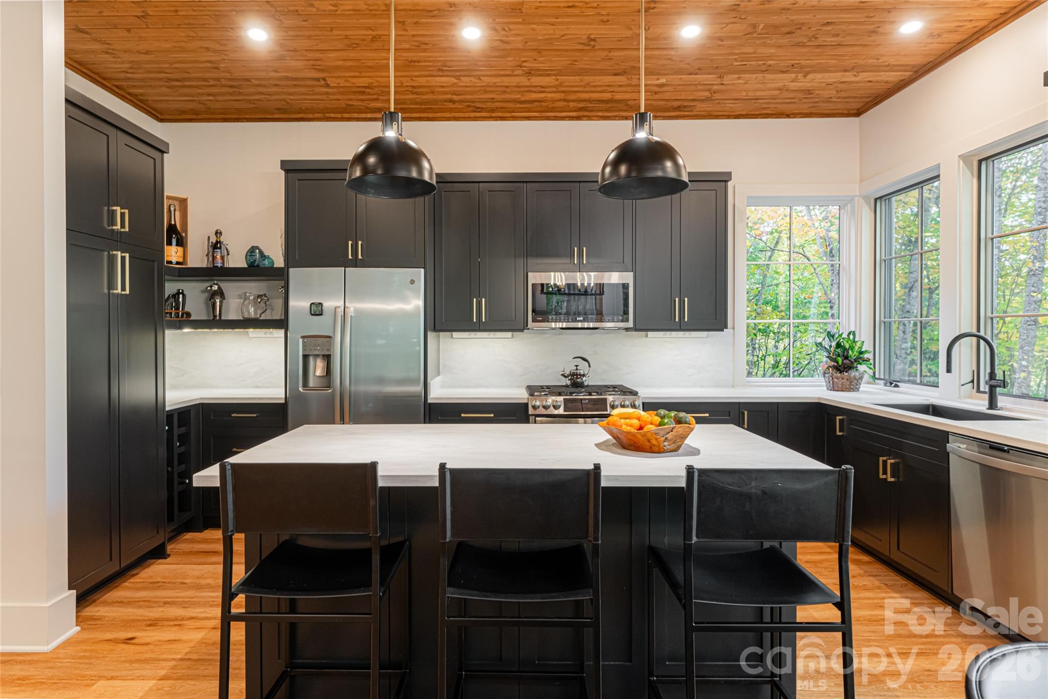 Single Family Residence at 256 Haulback Way, Sylva, photo 13 of 46
